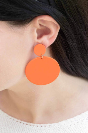 En Vogue Dangle Earrings