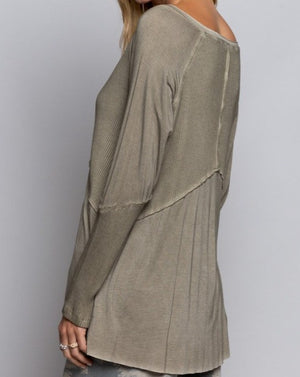 Light Wash Rib Textured Long Sleeve Top