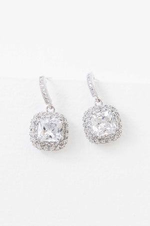 Soigne Drop Earrings